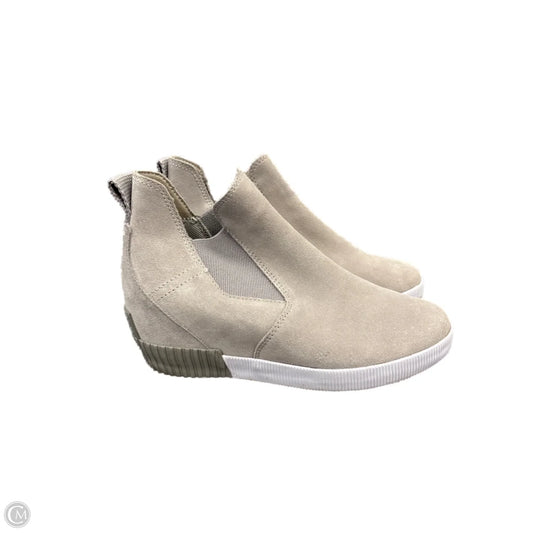 Shoes Sneakers By Sorel In Grey, Size: 8