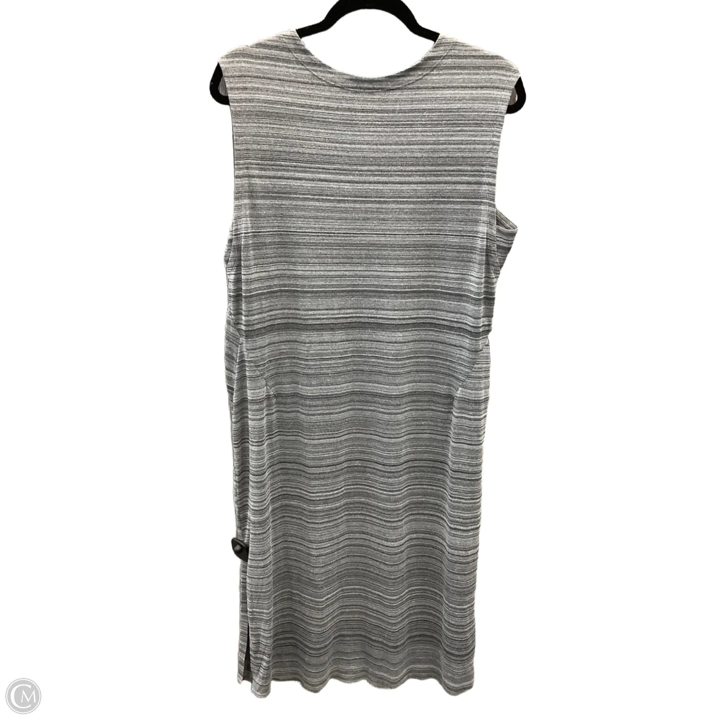 Dress Casual Midi By Duluth Trading In Grey, Size: L