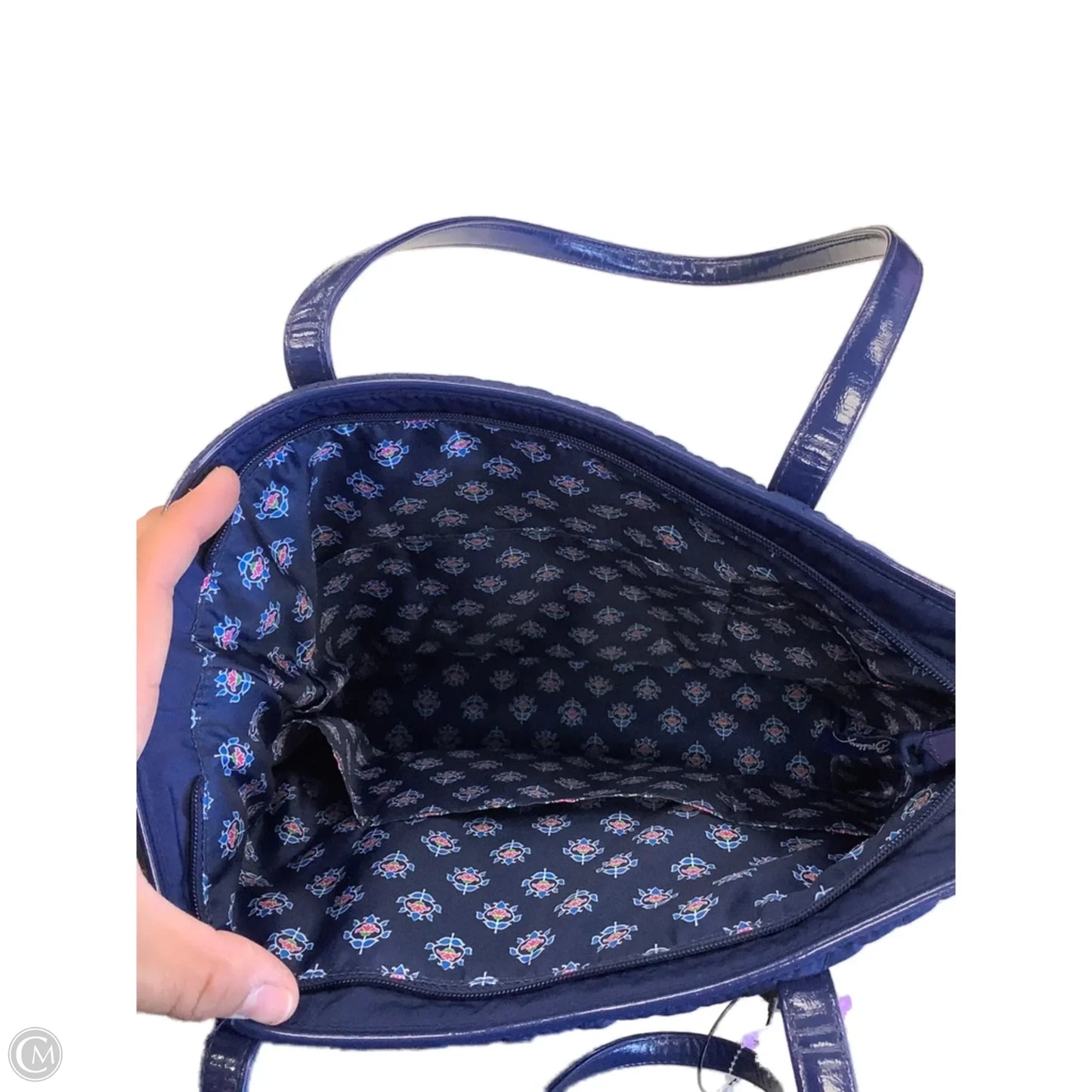 Handbag By Vera Bradley, Size: Large