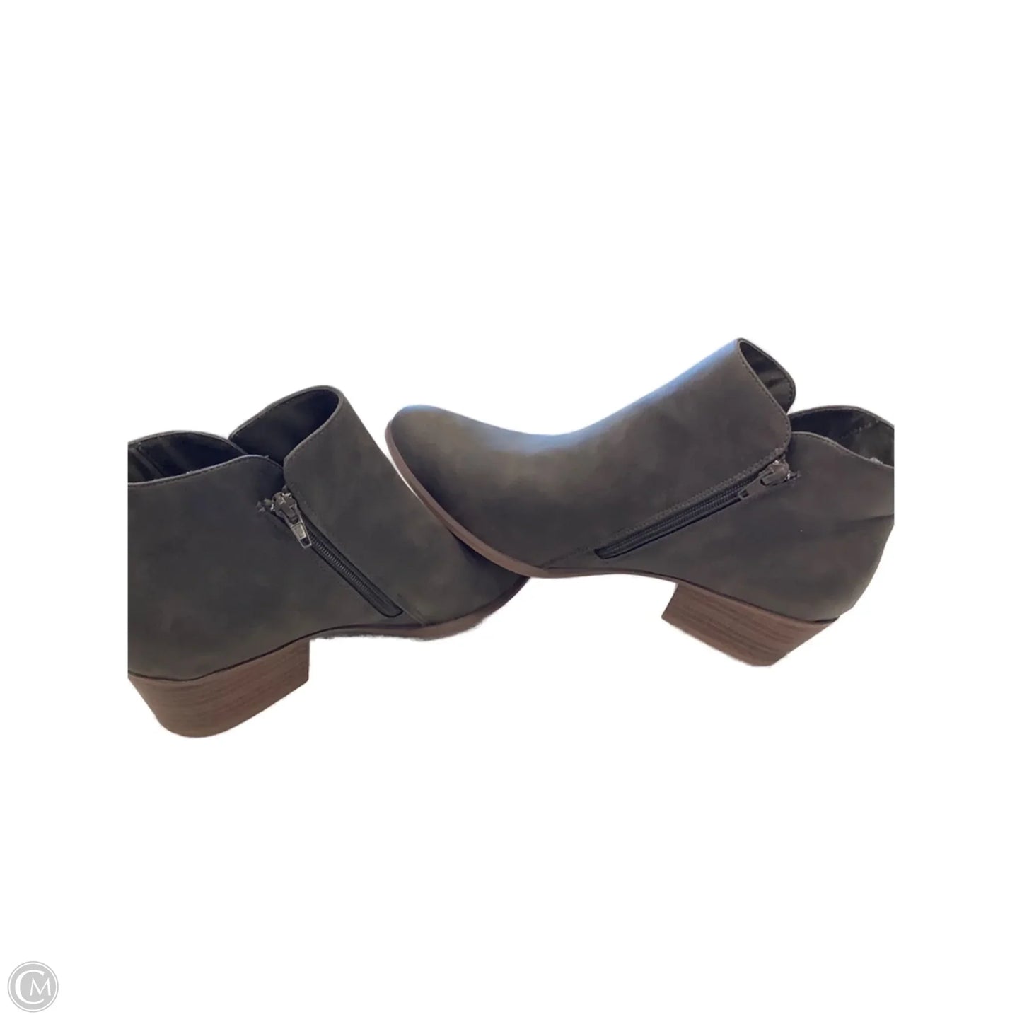 Boots Ankle Flats By Massini In Grey, Size: 10