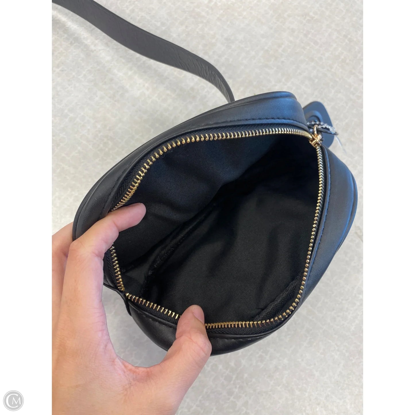 Belt Bag By Clothes Mentor, Size: Small