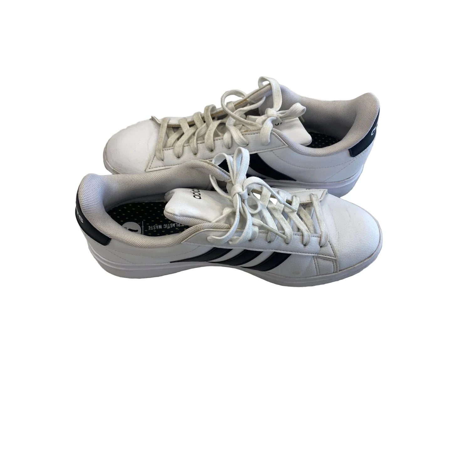 Shoes Sneakers By Adidas In White, Size: 9