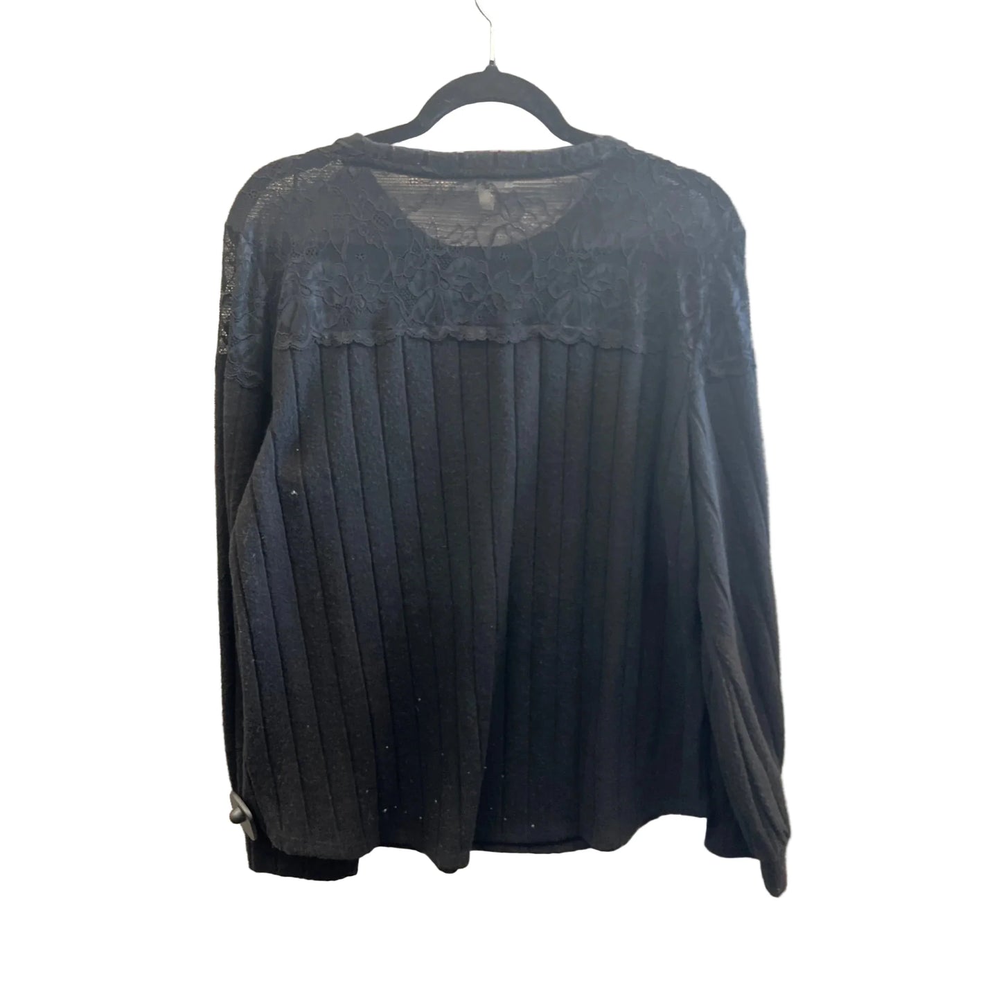 Top Long Sleeve By Maurices In Black, Size: L