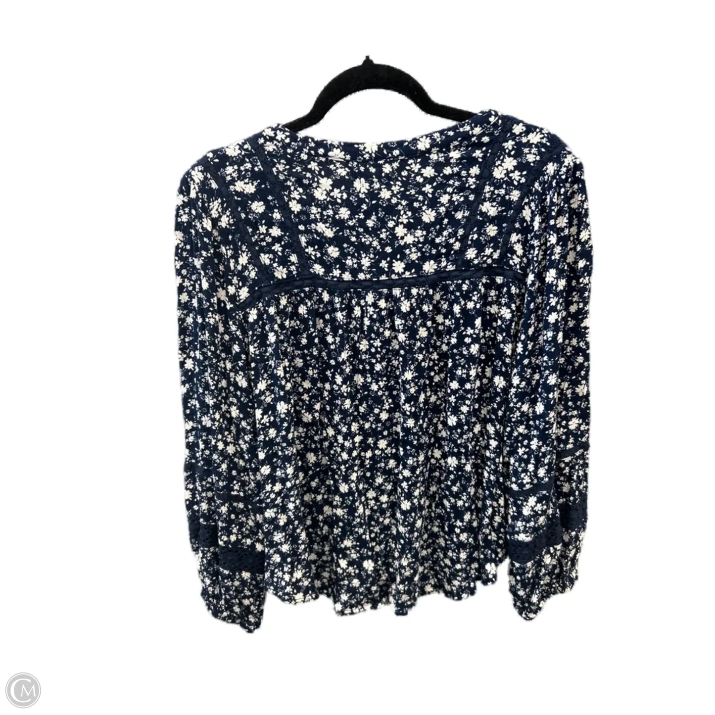 Top Long Sleeve By Maurices In Blue & White, Size: L