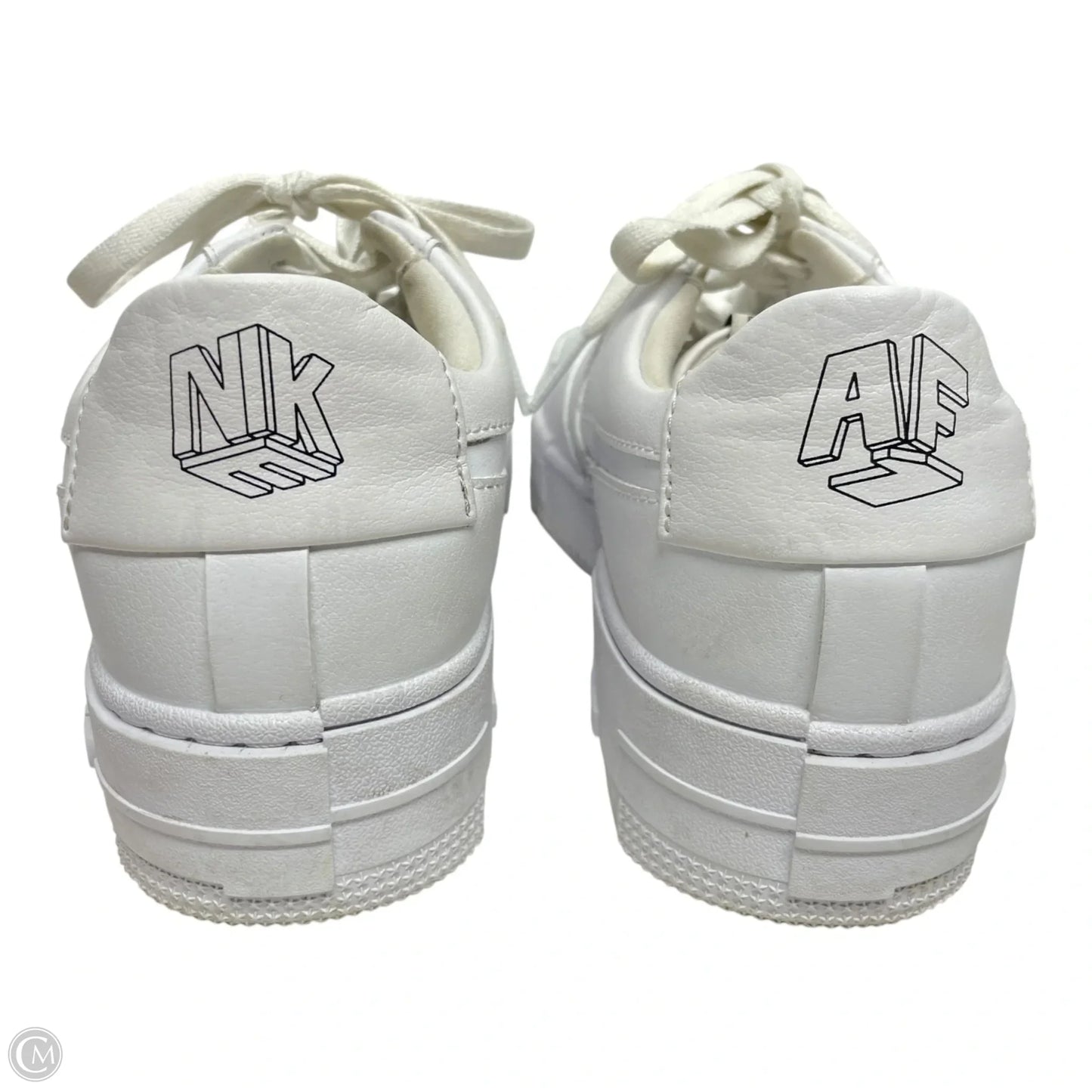 Shoes Sneakers By Nike In White, Size: 8.5