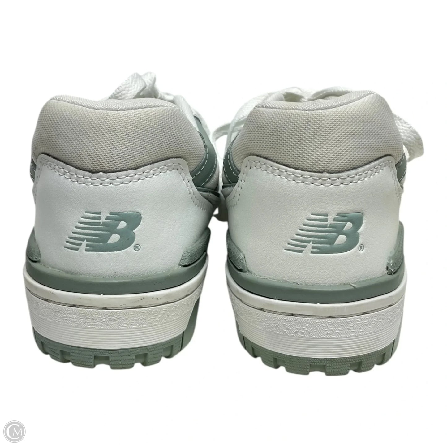 Shoes Sneakers By New Balance In Green & White, Size: 7.5