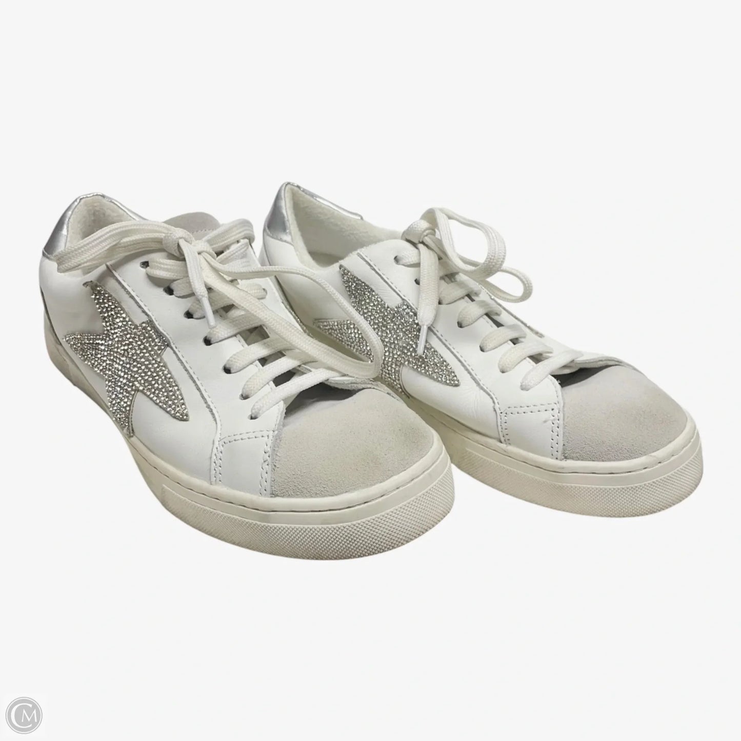 Shoes Sneakers By Steve Madden In Silver & White, Size: 9