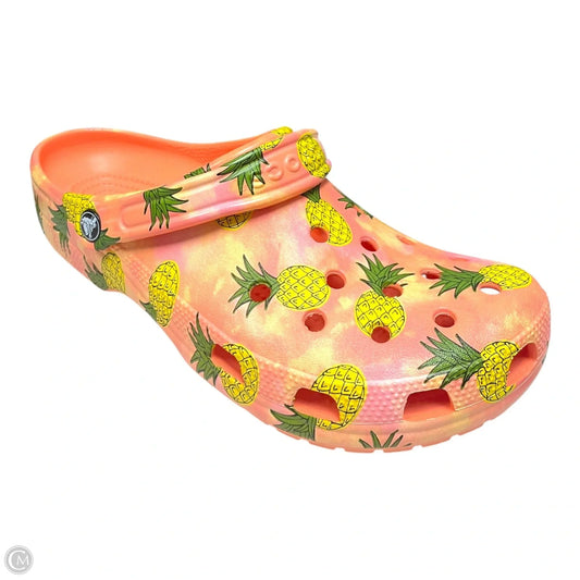 Shoes Flats By Crocs In Orange & Yellow, Size: 11