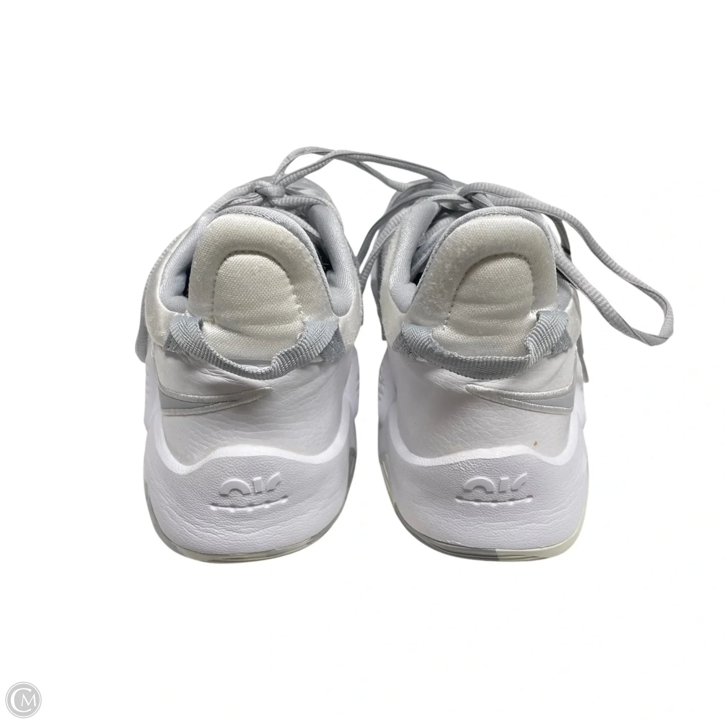 Shoes Athletic By Nike In Grey & White, Size: 7.5