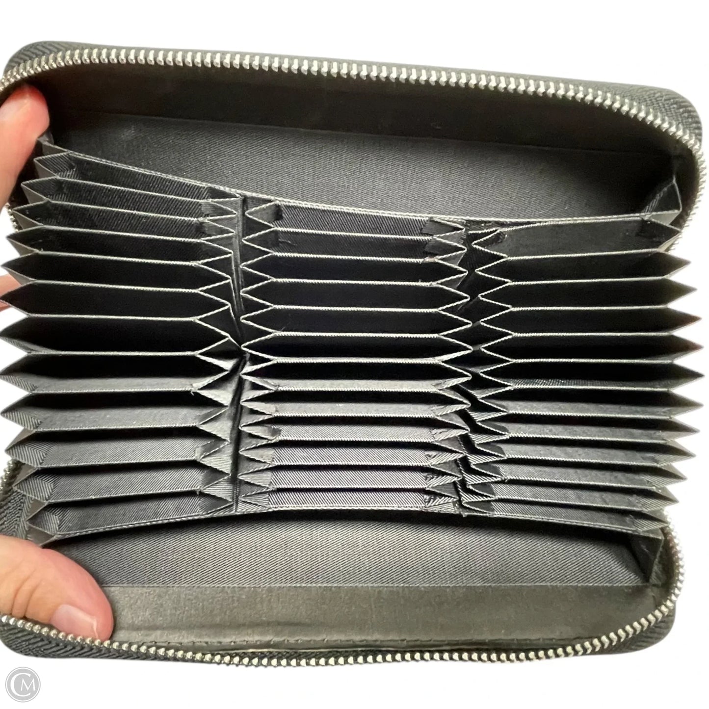 Wallet By Clothes Mentor, Size: Large