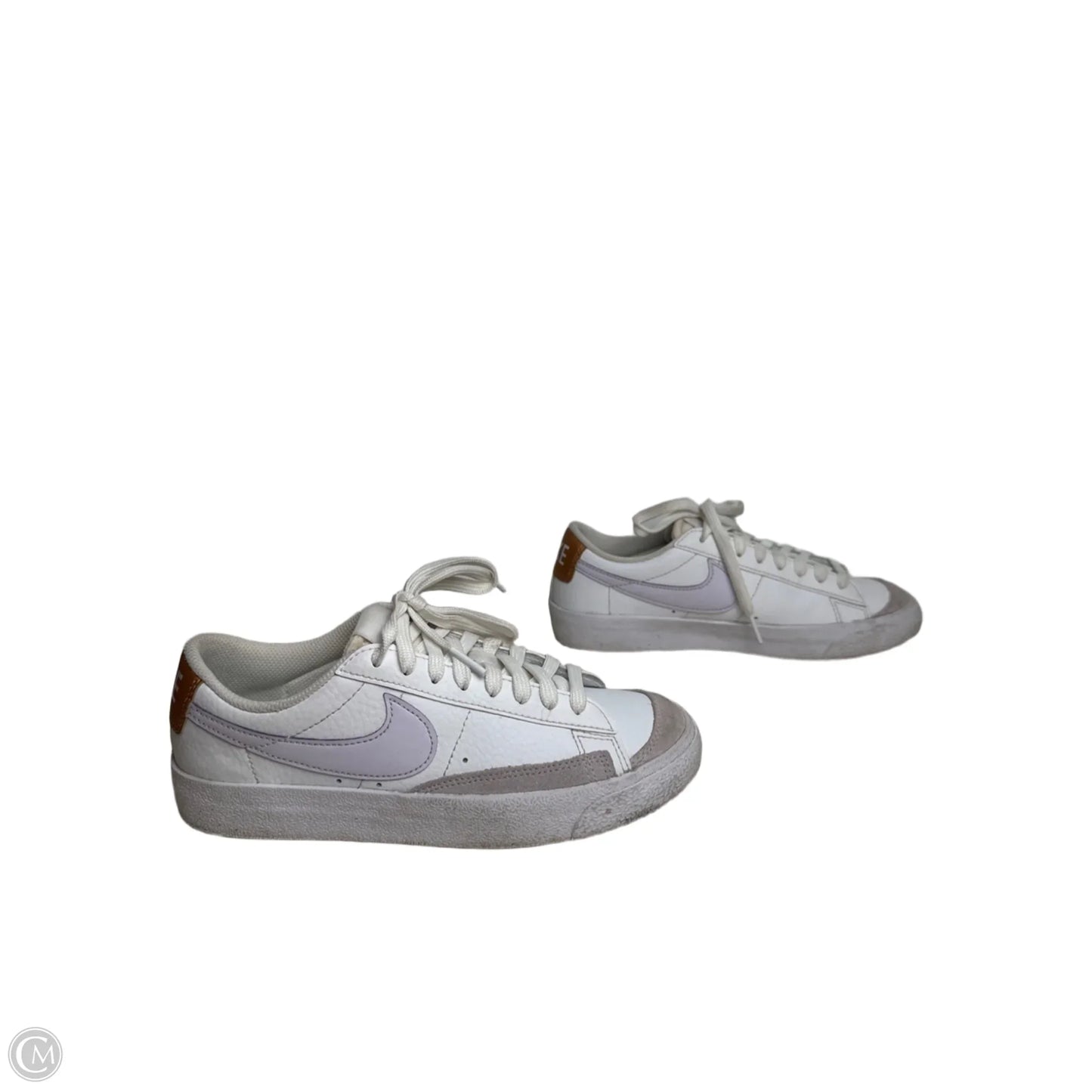 Shoes Sneakers By Nike In White, Size: 6.5