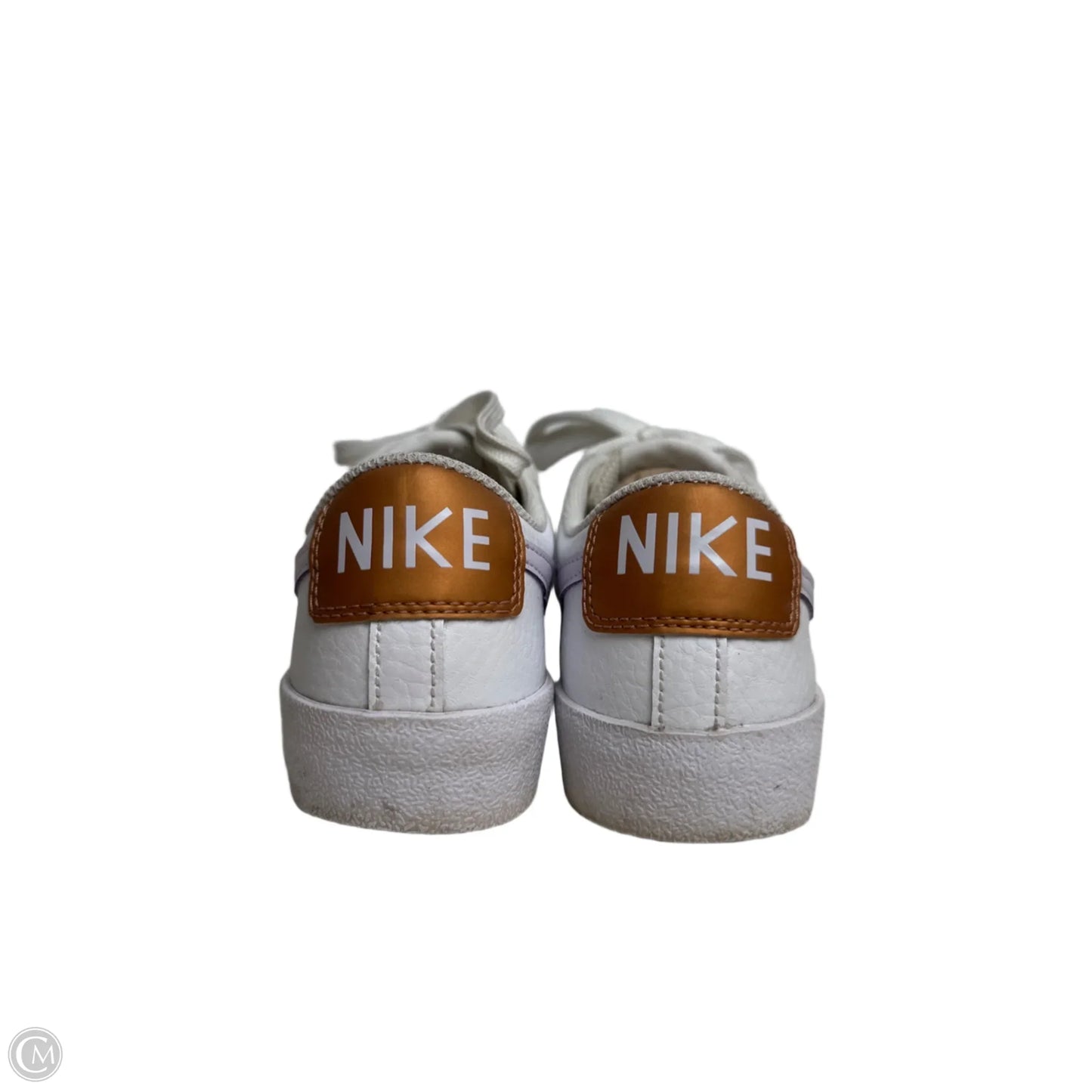 Shoes Sneakers By Nike In White, Size: 6.5