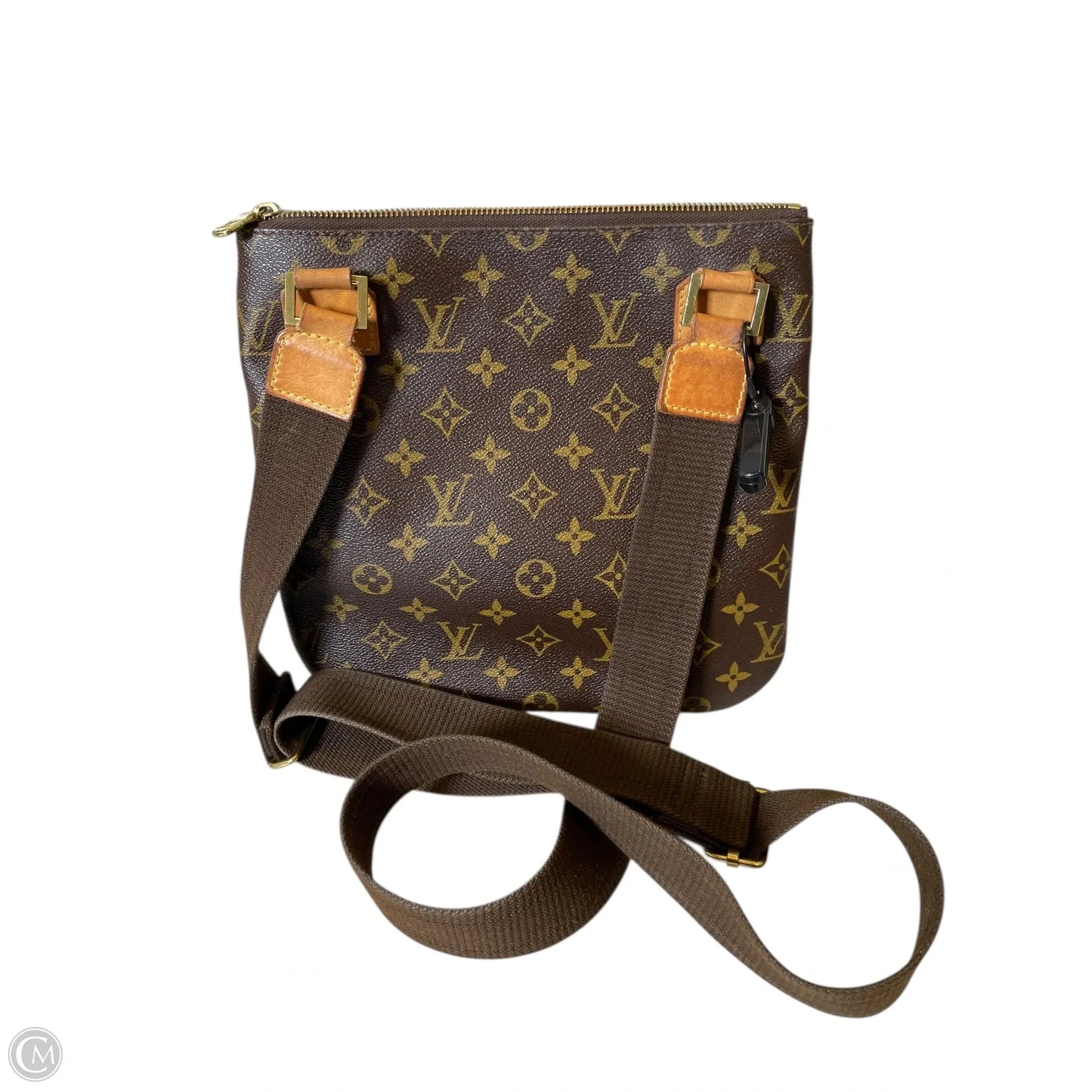 Crossbody Luxury Designer By Louis Vuitton, Size: Medium