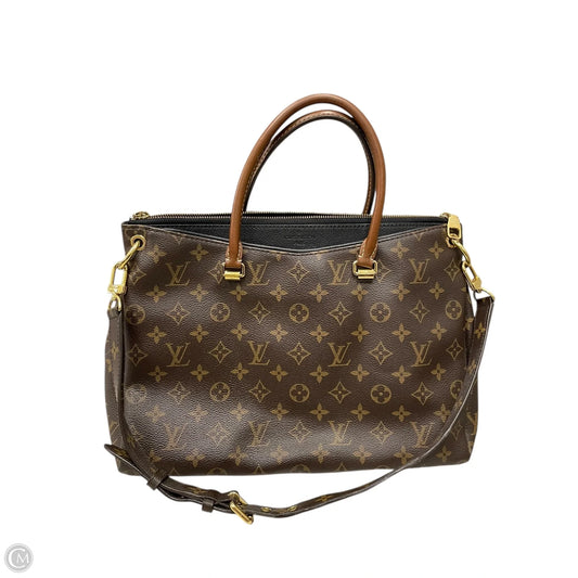 Handbag Luxury Designer By Louis Vuitton, Size: Medium