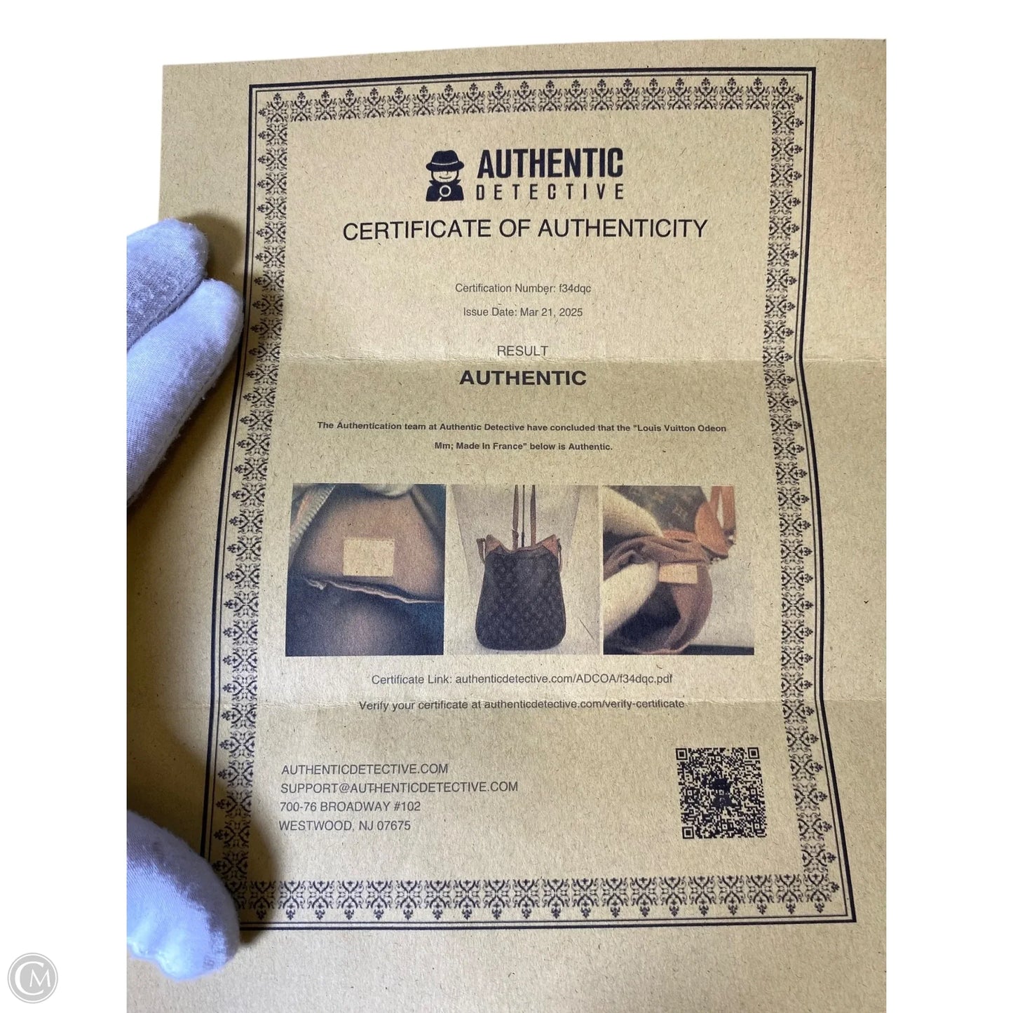 Crossbody Luxury Designer By Louis Vuitton, Size: Medium