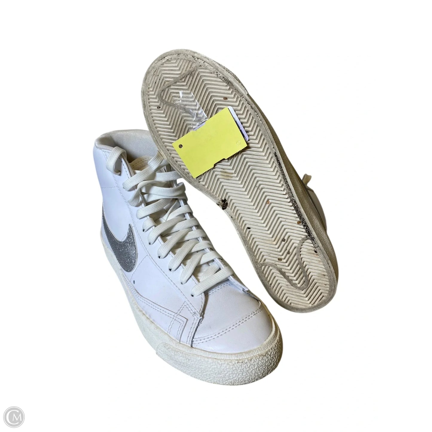 Shoes Athletic By Nike In White, Size: 8