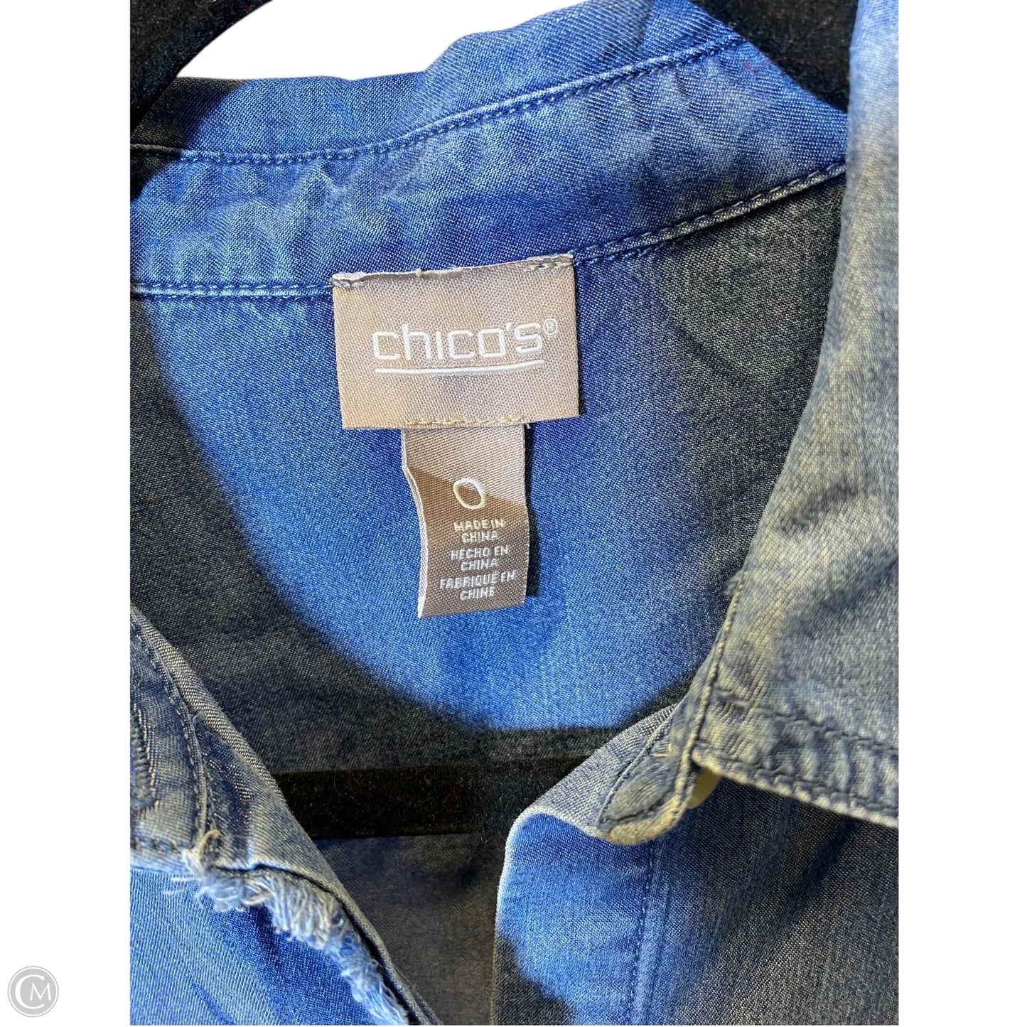 Blouse Short Sleeve By Chicos In Blue Denim, Size: S