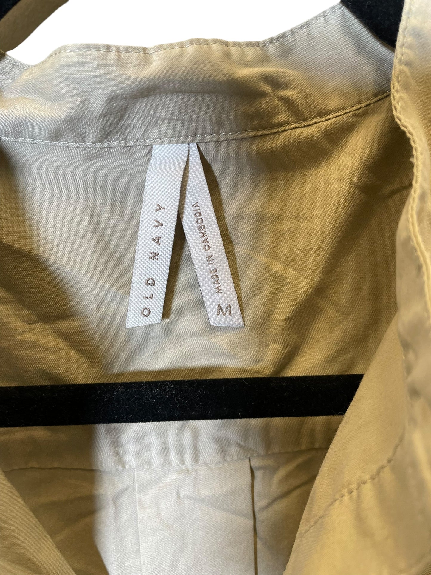 Blouse Long Sleeve By Old Navy In Tan, Size: M