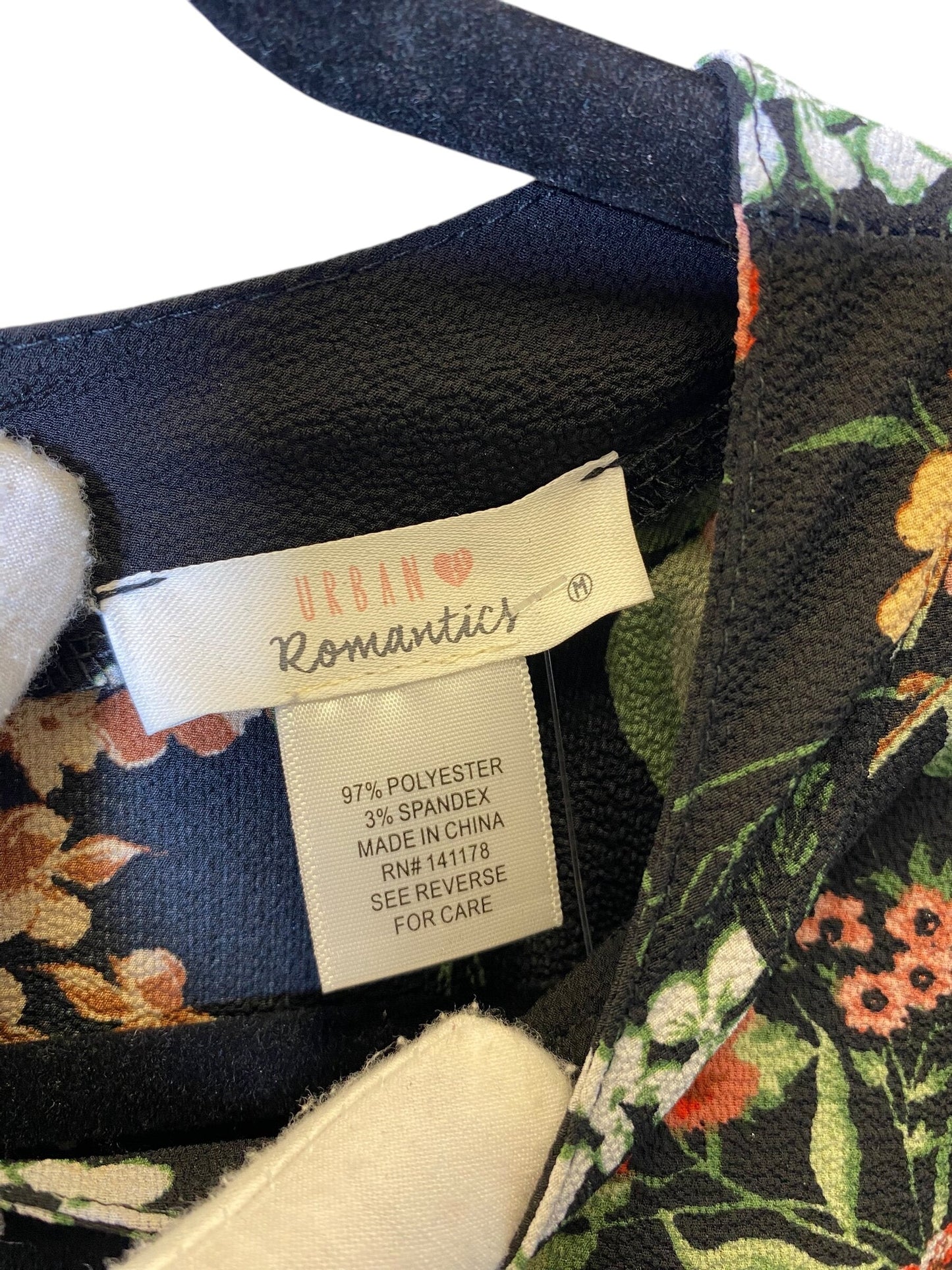 Blouse 3/4 Sleeve By Urban Romantics Size: M