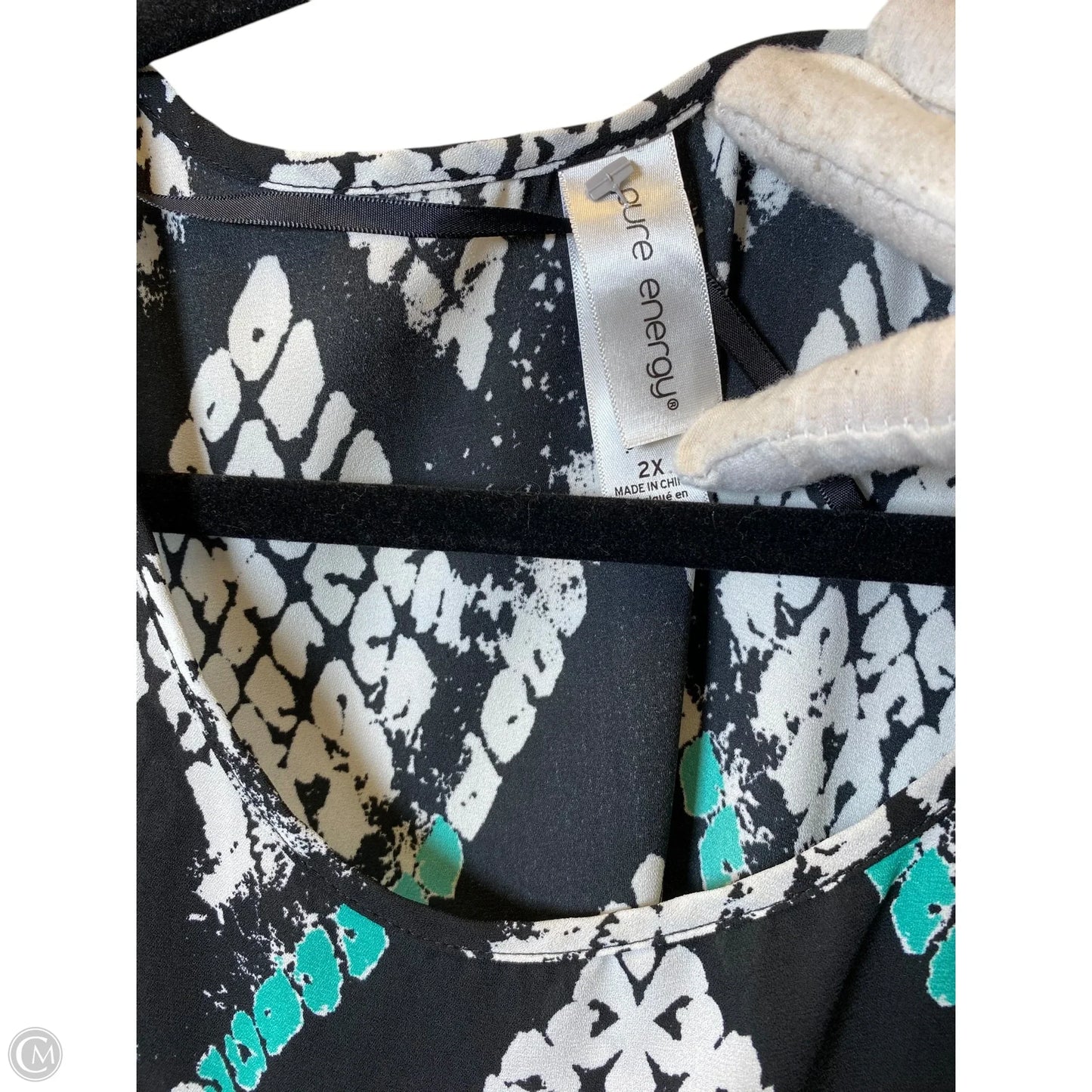 Top Short Sleeve By Pure Energy In Black & White, Size: 2x