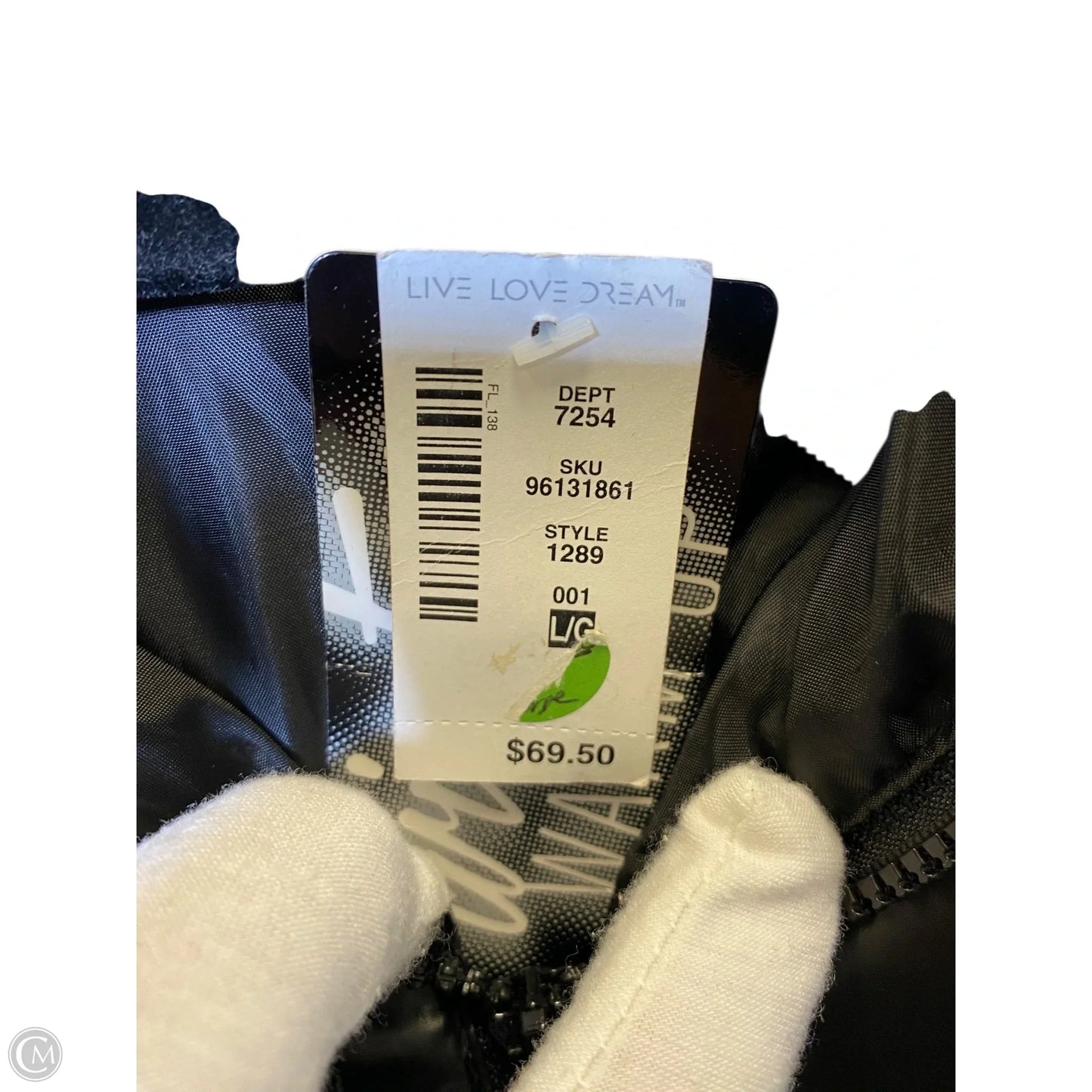 Jacket Puffer & Quilted By Live Love Dream In Black, Size: L