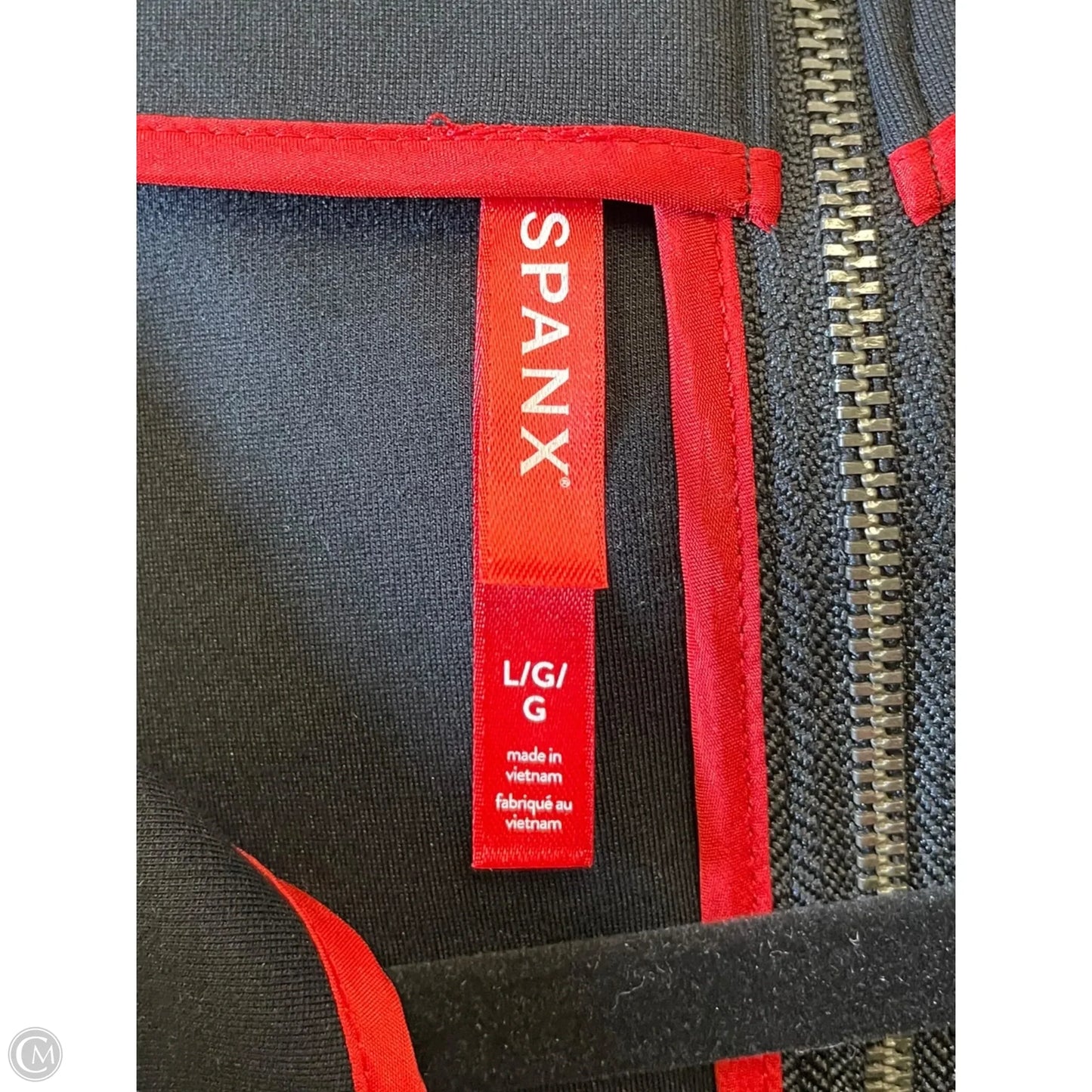 Dress Casual Short By Spanx In Black, Size: L