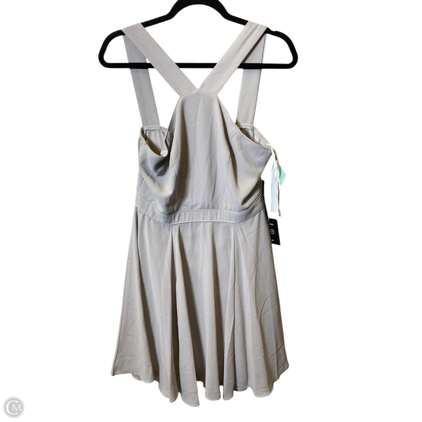Dress Casual Short By Lulus In Grey, Size: M