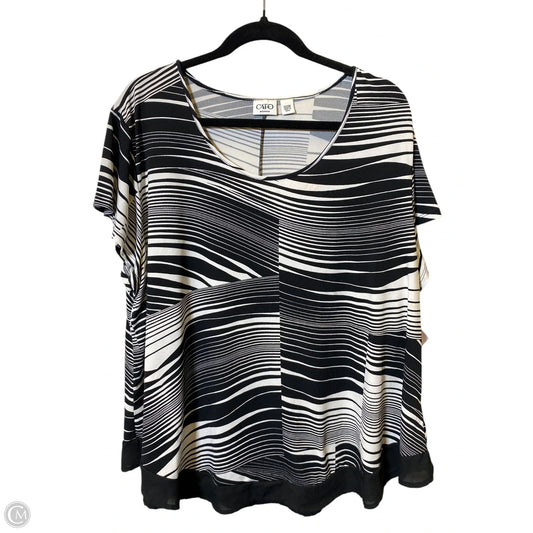 Top Short Sleeve By Cato In Black & Cream, Size: 2x
