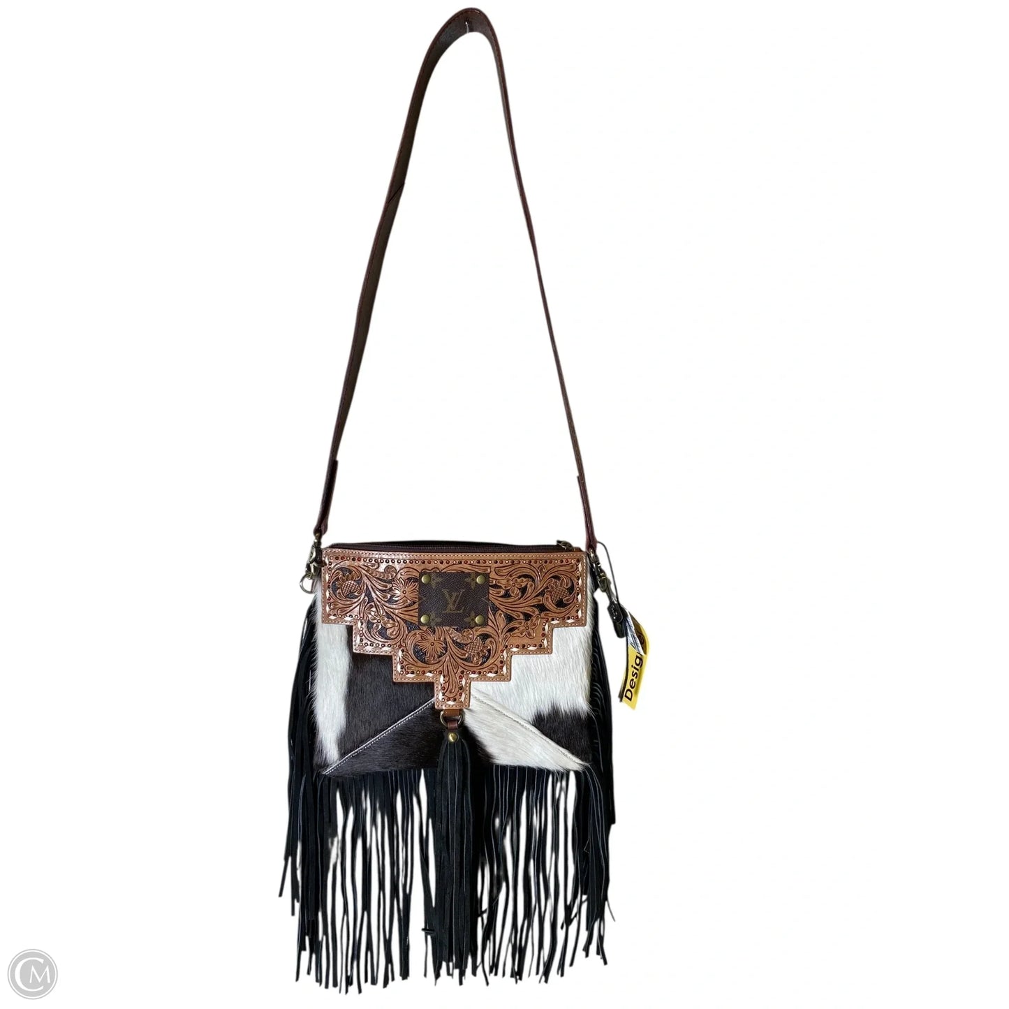 Crossbody By Clothes Mentor, Size: Medium