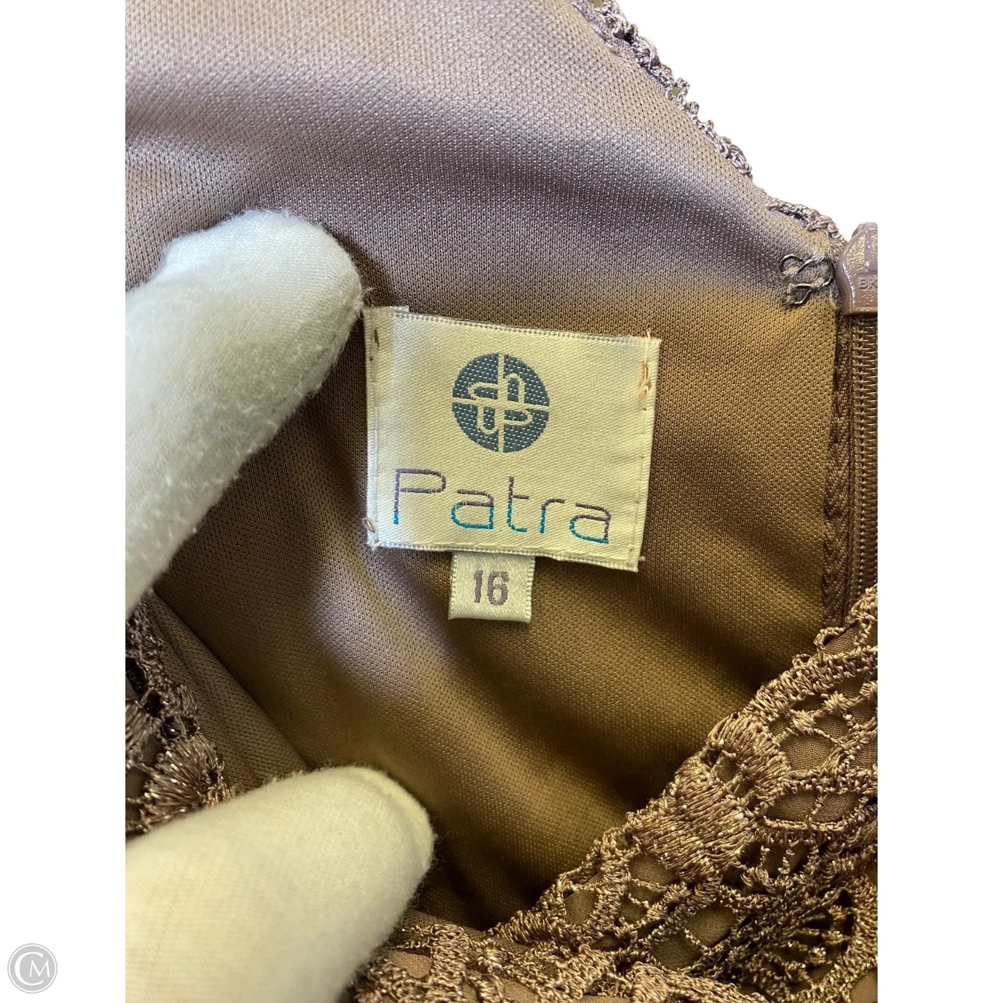 Dress Casual Maxi By Clothes Mentor In Beige, Size: 16