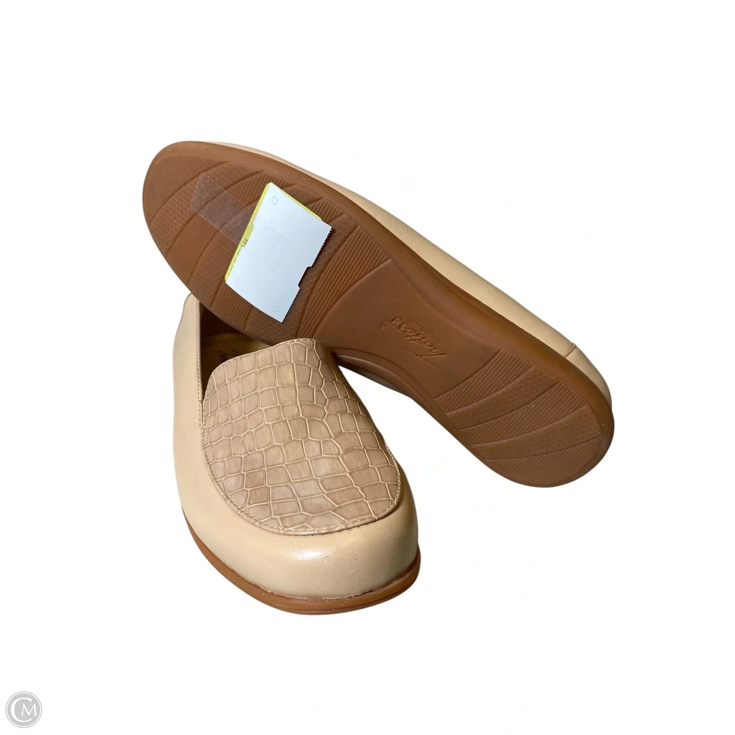 Shoes Flats By Trotters In Beige, Size: 9.5