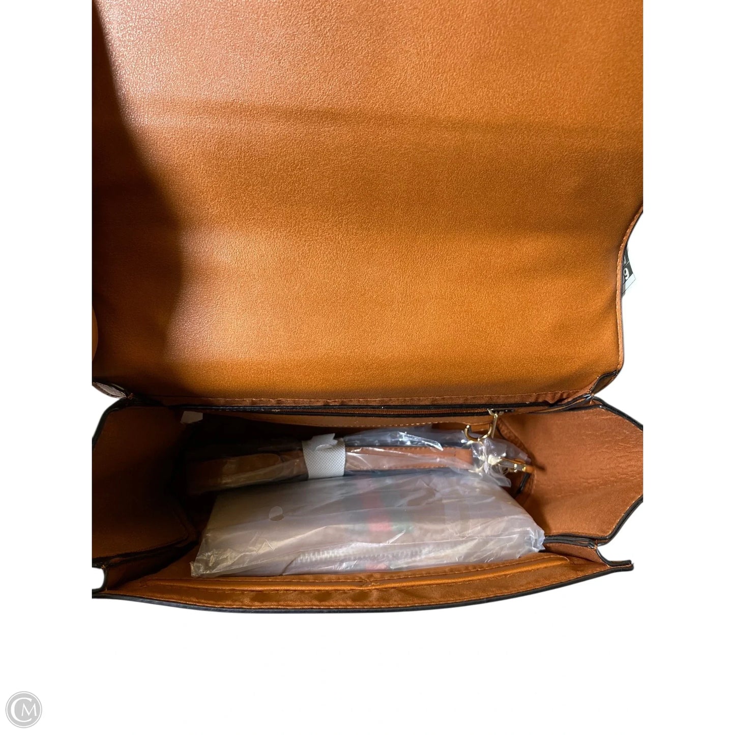 Handbag By Clothes Mentor, Size: Medium