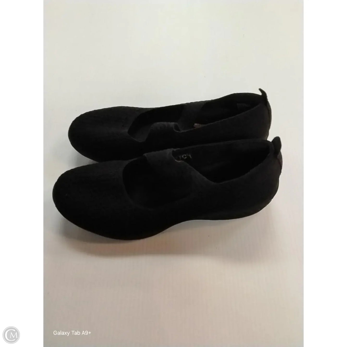 Shoes Flats By Skechers In Black, Size: 8