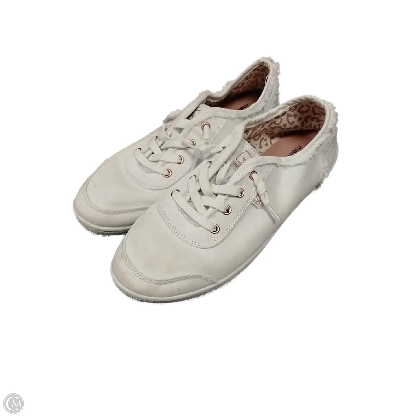 Shoes Sneakers By Skechers In White, Size: 8.5