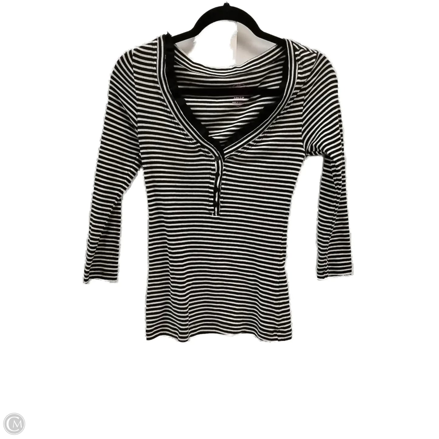 Top Long Sleeve By Old Navy In Striped Pattern, Size: Xs