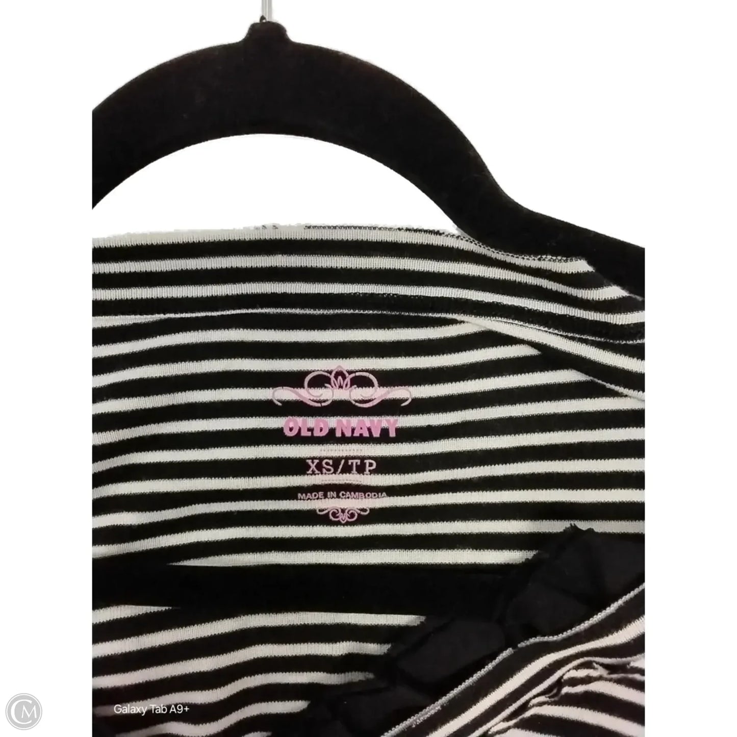 Top Long Sleeve By Old Navy In Striped Pattern, Size: Xs