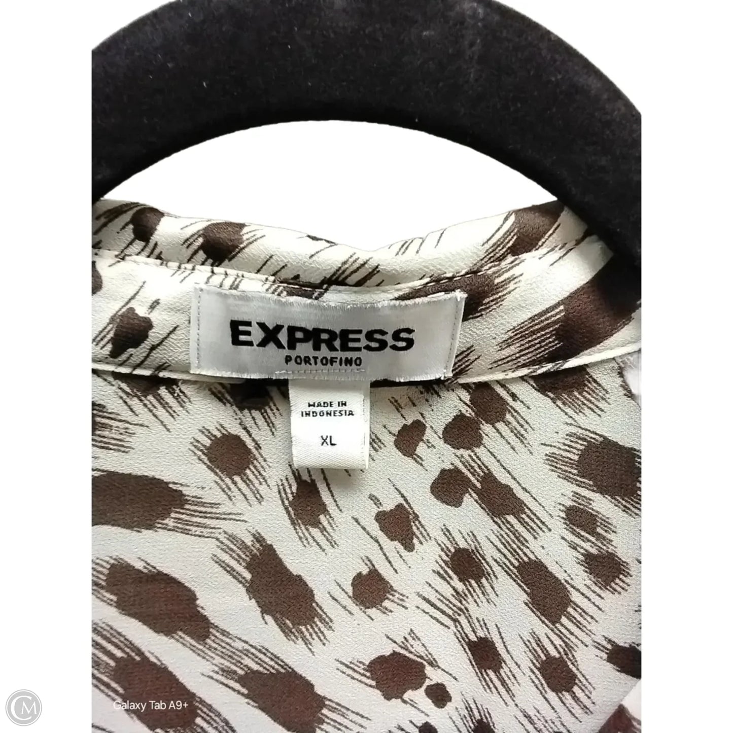 Blouse Long Sleeve By Express In Animal Print, Size: Xl