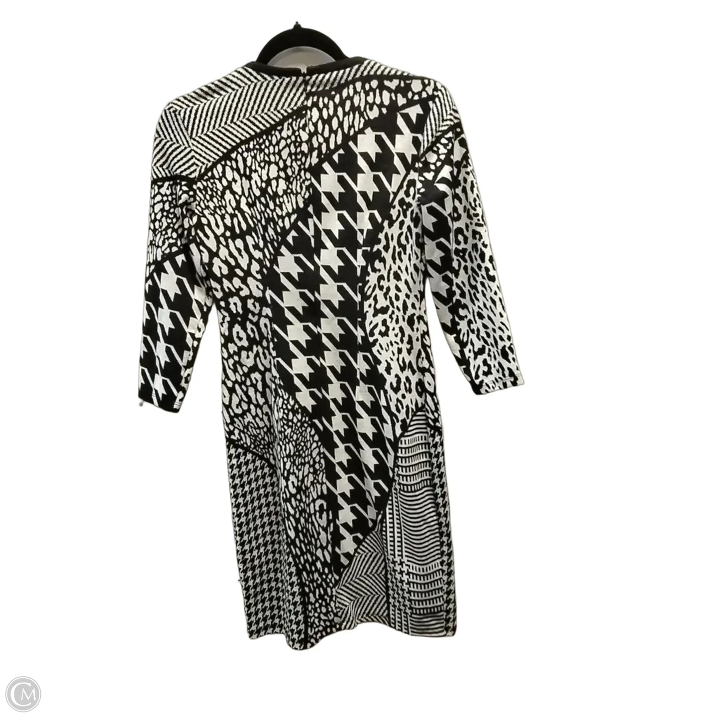 Dress Casual Short By London Times In Black & White, Size: 4