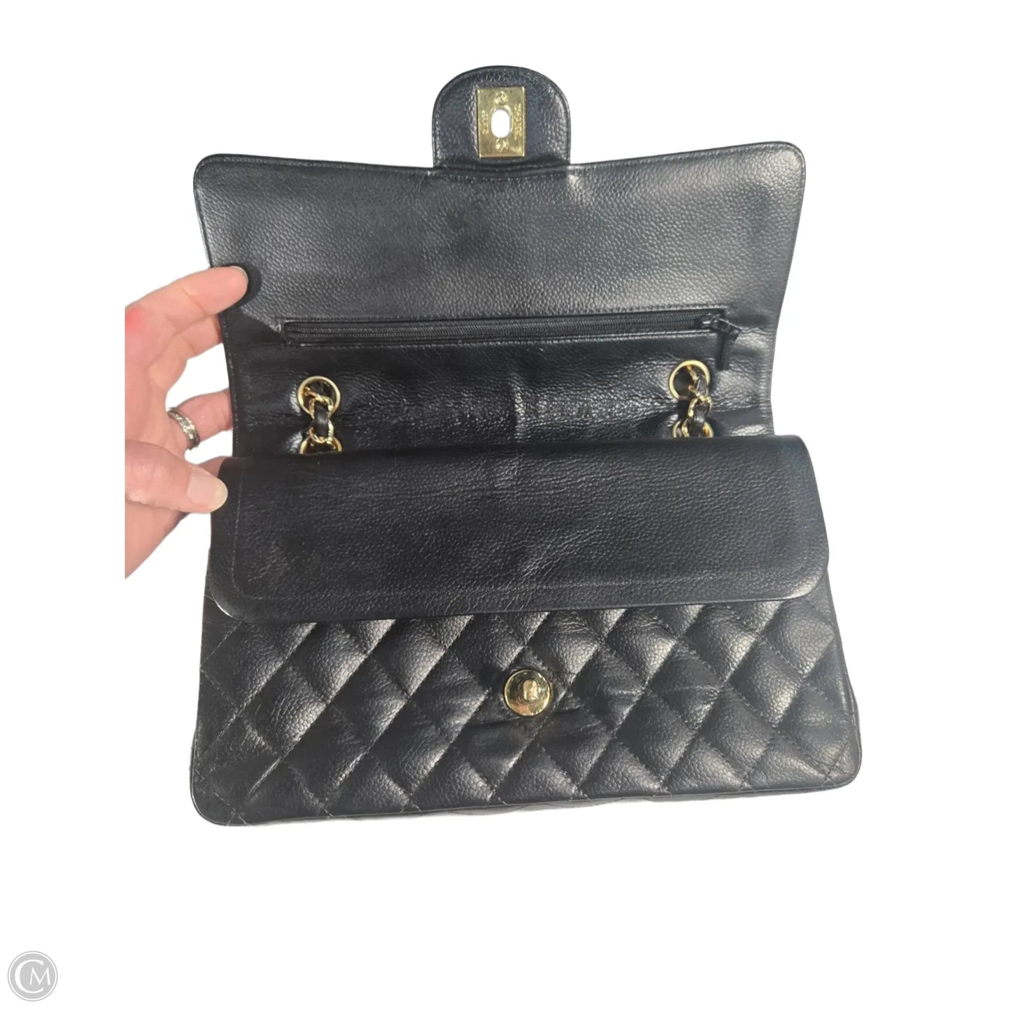 Crossbody Luxury Designer By Chanel, Size: Medium