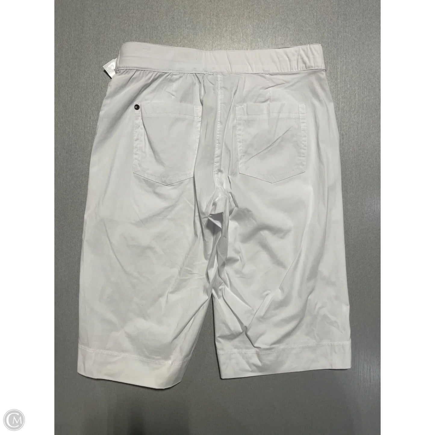 Capris By FOIL In White, Size: 4