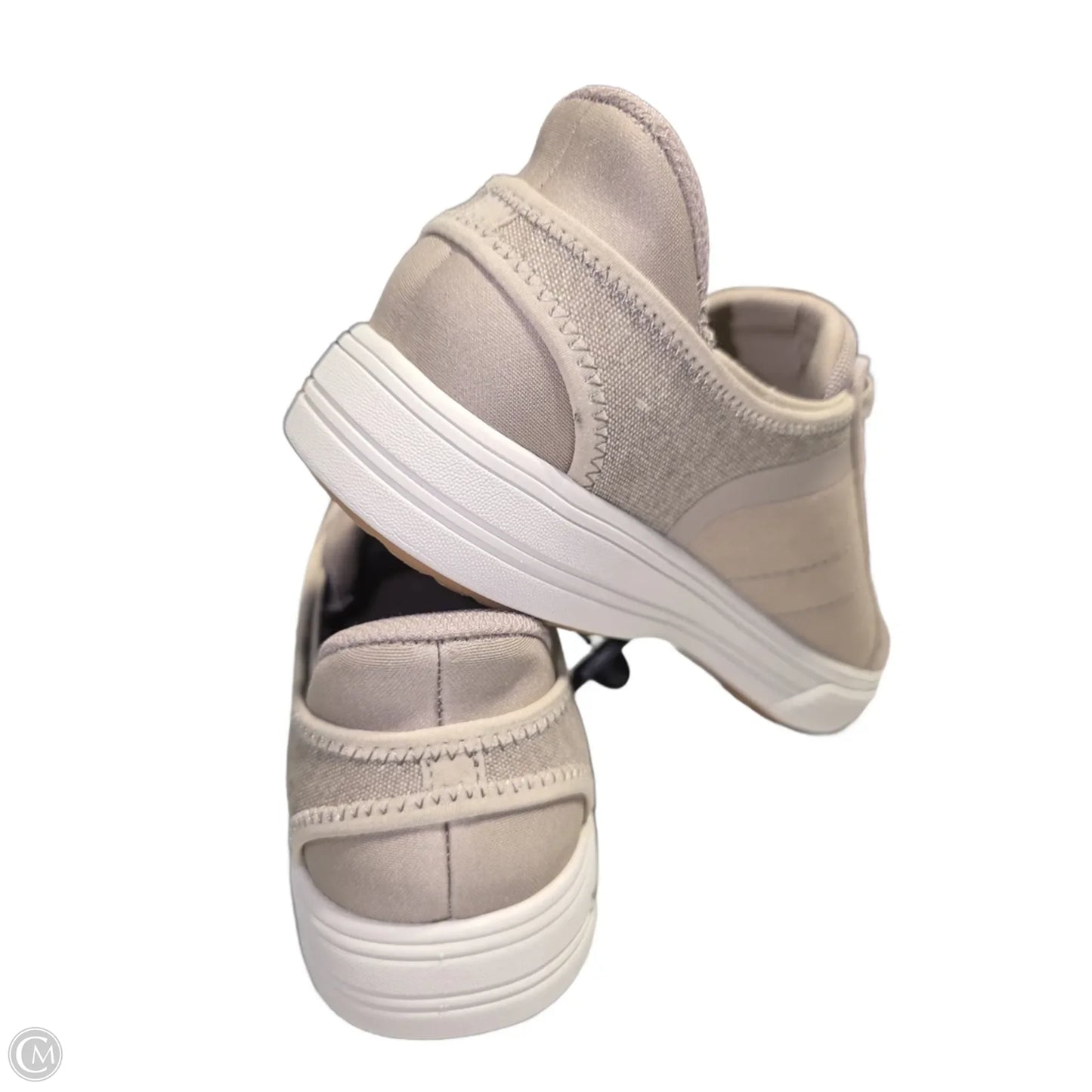 Shoes Flats By Skechers In Beige, Size: 6.5