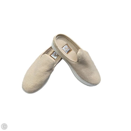 Shoes Flats By Dolce Vita In Tan, Size: 8.5