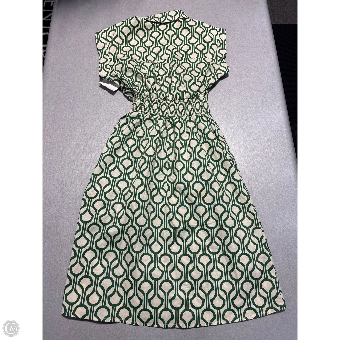 Dress Casual Short By Monteau In Green & White, Size: S