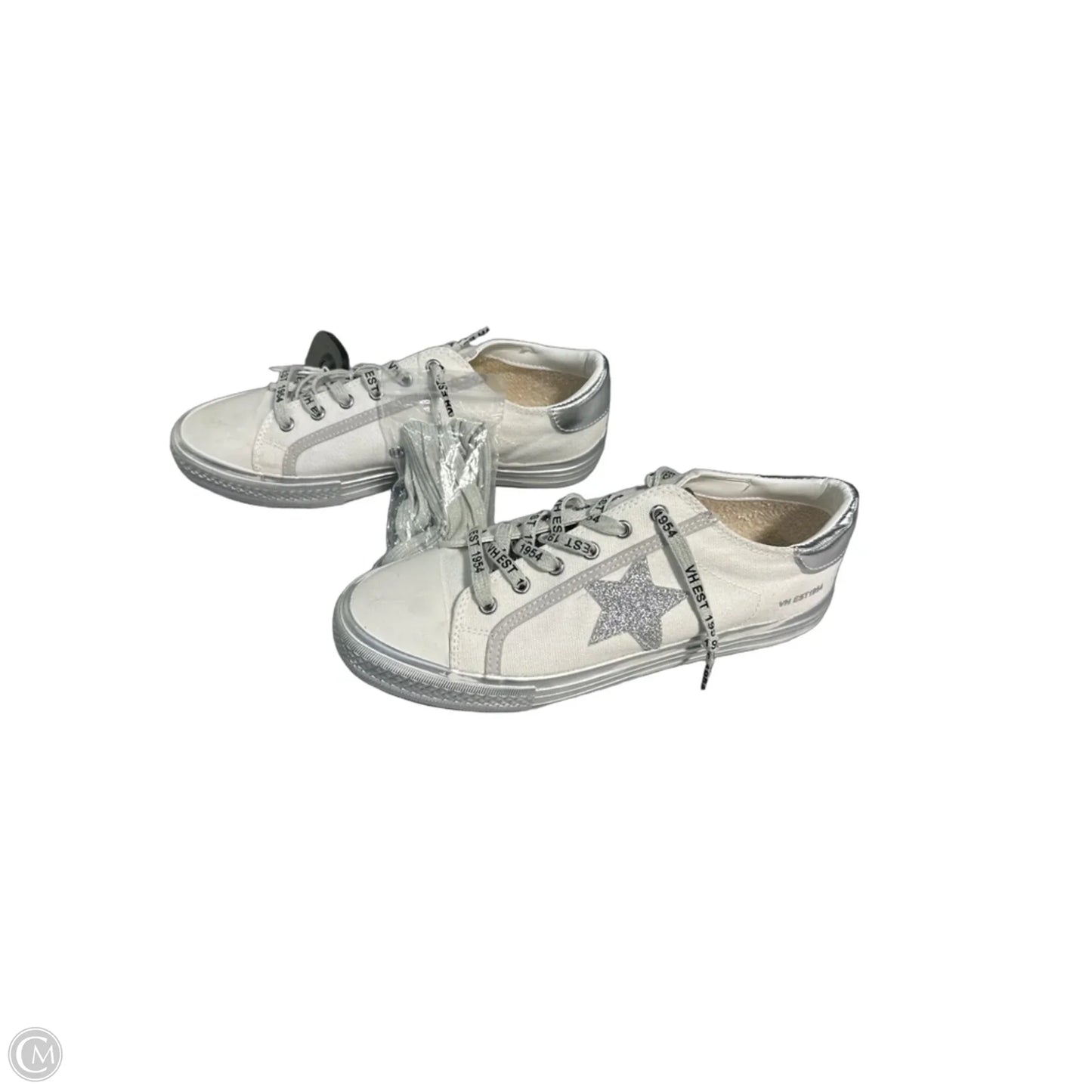 Shoes Sneakers By Vintage Havana In White, Size: 8