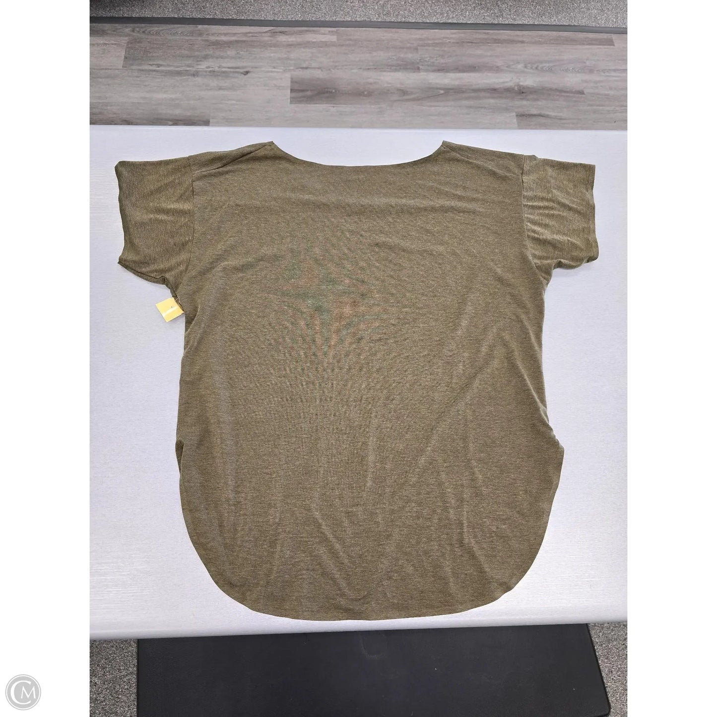 Athletic Top Short Sleeve By Uniqlo In Green, Size: S