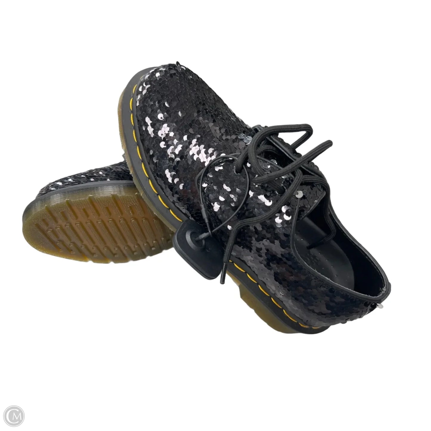 Shoes Sneakers By Dr Martens In Black, Size: 7