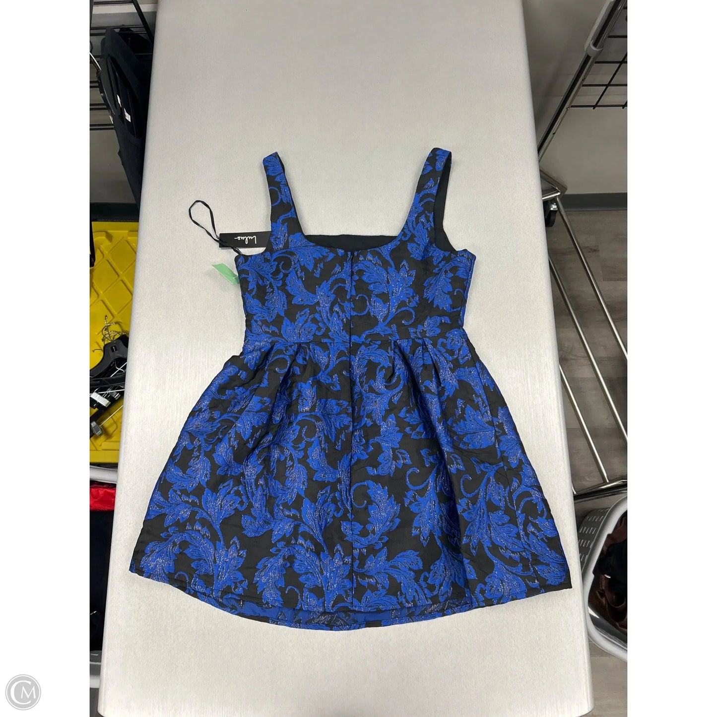 Dress Casual Short By Lulus In Black & Blue, Size: M