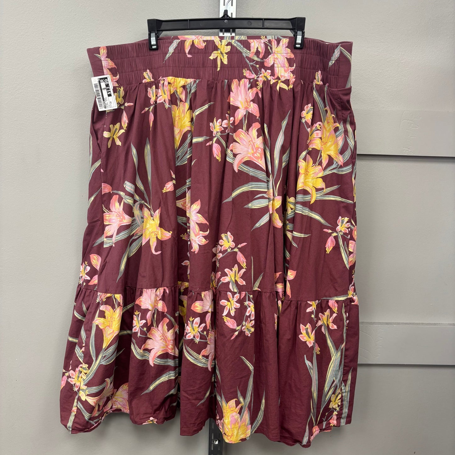 SKIRT MIDI by TORRID In FLORAL PRINT, Size: 2X