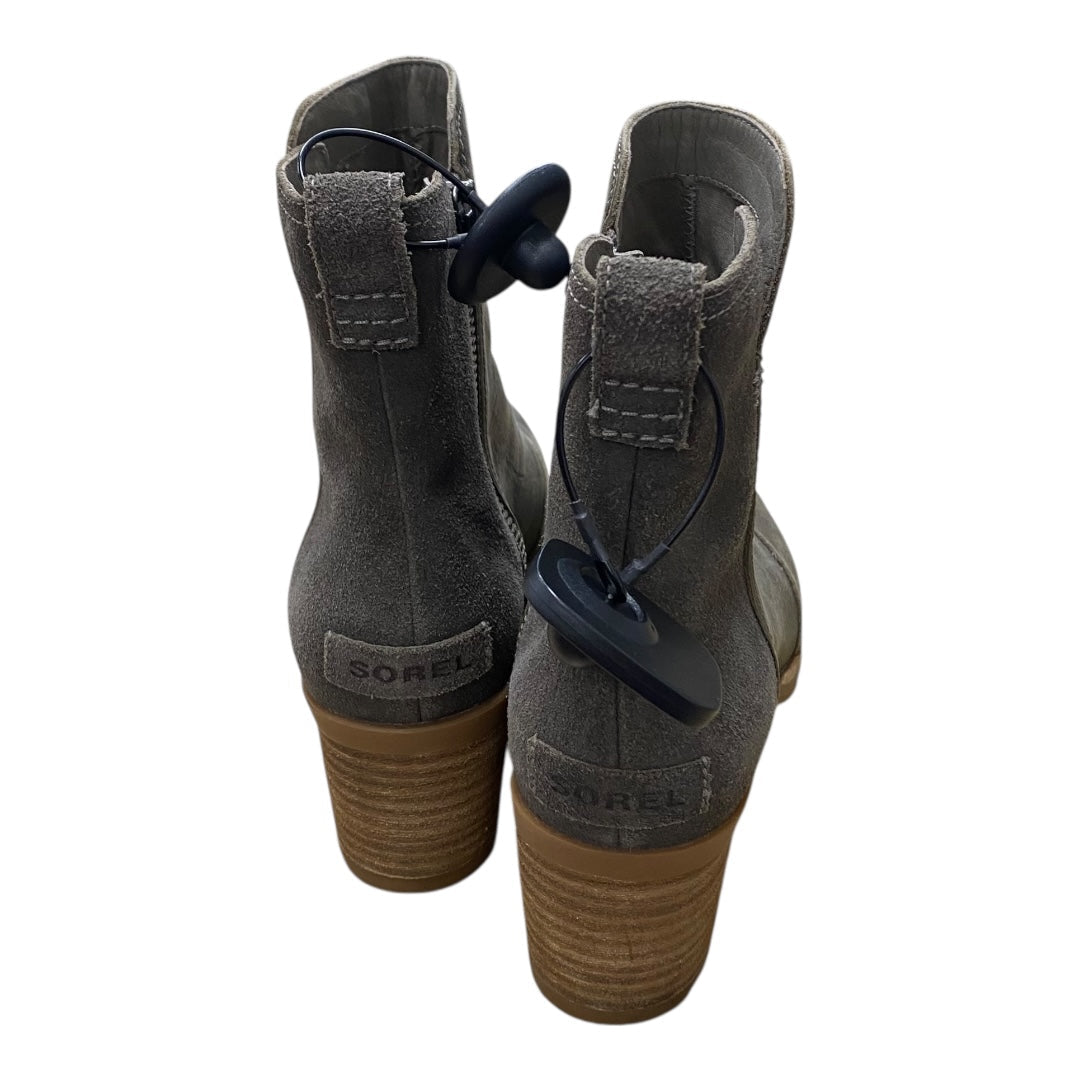 Boots Designer By Sorel In Green, Size:8.5