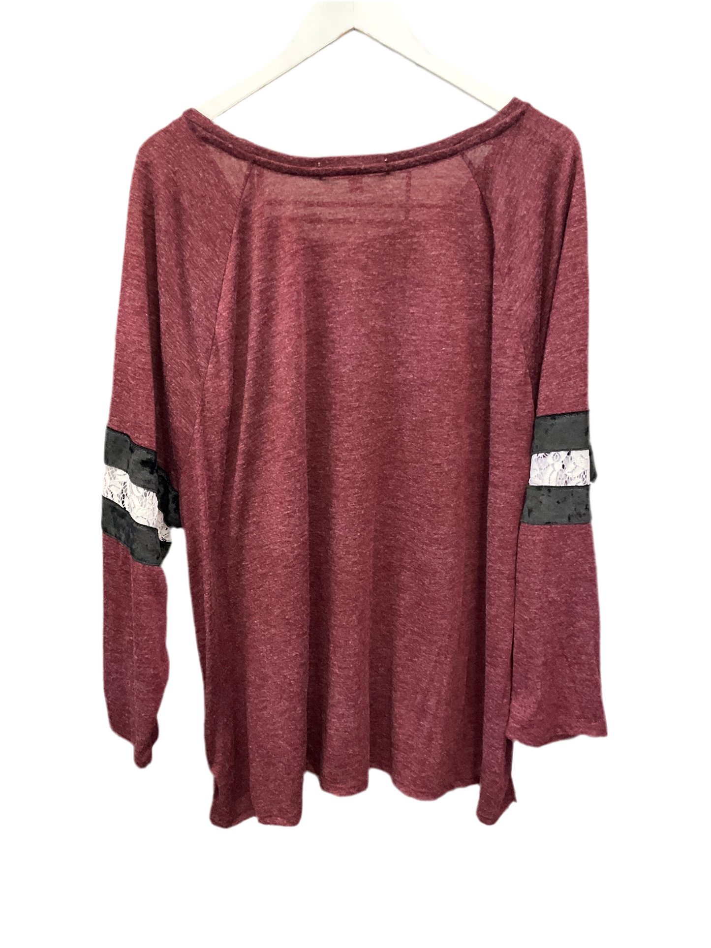Top 3/4 Sleeve By Wallflower In Maroon, Size:3X